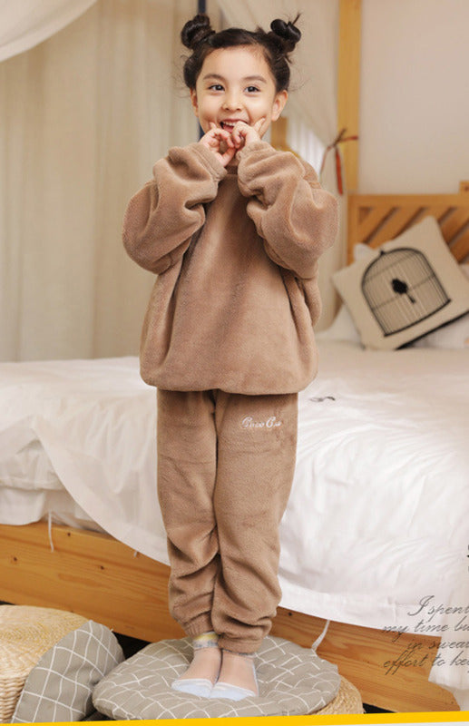 Children'S Embroidered Coral Fleece Pajama Set in pink, grey, brown