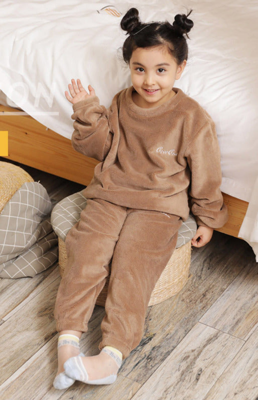 Children'S Embroidered Coral Fleece Pajama Set in pink, grey, brown